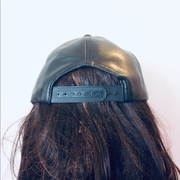 Bundle 2 HATS! 2 Navy blue faux leather adjustable baseball caps/ trucker/ Dad - Picture 6 of 16